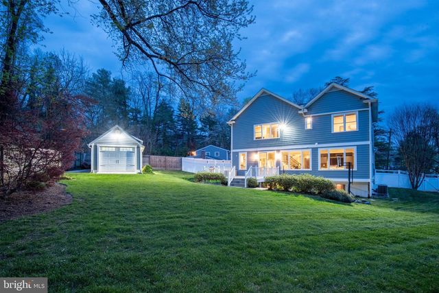 4 ORLEANS TER, Kensington, MD 20895