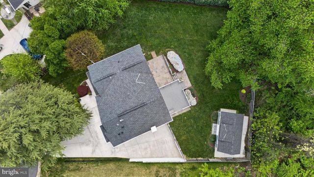4 ORLEANS TER, Kensington, MD 20895