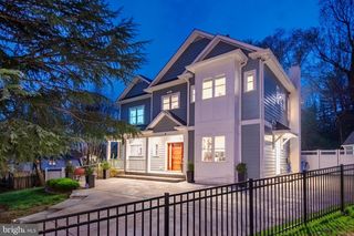 4 ORLEANS TER, Kensington, MD 20895