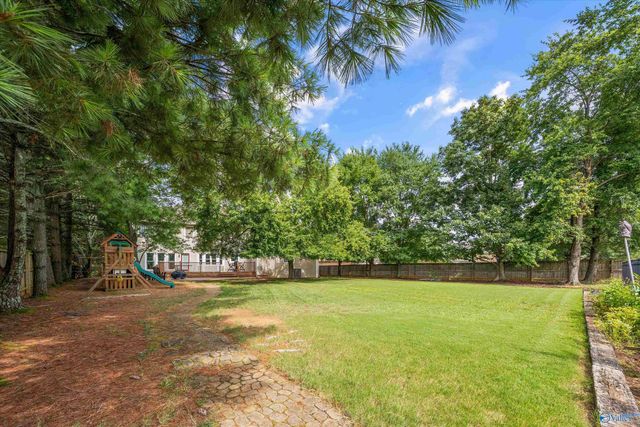 119 Caenstone Court, Madison, AL 35758