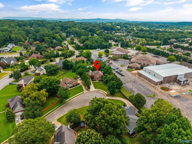 119 Caenstone Court, Madison, AL 35758