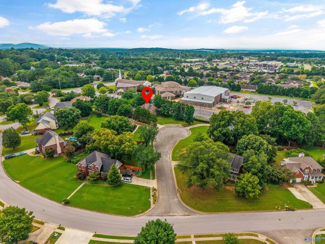 119 Caenstone Court, Madison, AL 35758