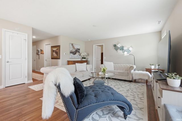 1582 Cuprum Pass, Fort Wayne, IN 46845