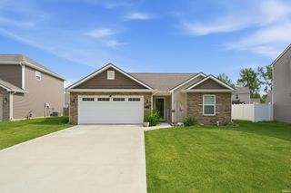 1582 Cuprum Pass, Fort Wayne, IN 46845