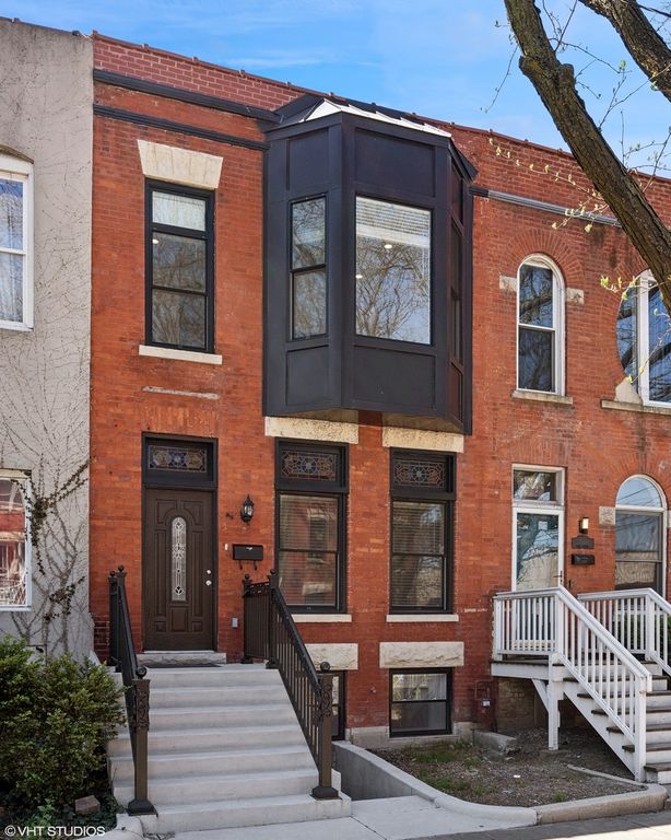 2347 W Altgeld Street, Chicago, IL 60647
