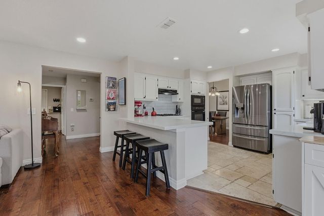 9281 Abert Ct, Elk Grove, CA 95758