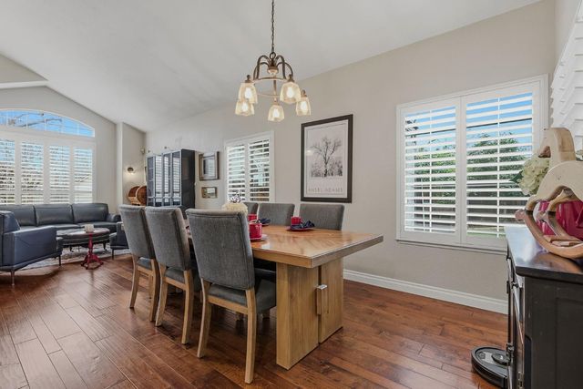 9281 Abert Ct, Elk Grove, CA 95758