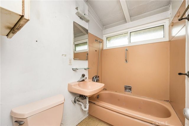 18814 Fonthill Avenue, Torrance, CA 90504