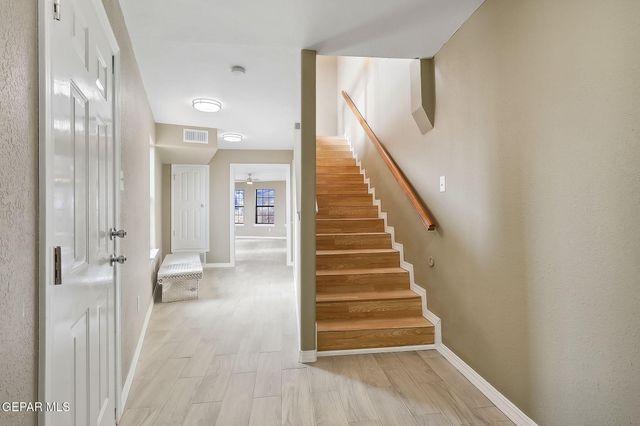 320 MIRASOL Drive, El Paso, TX 79907