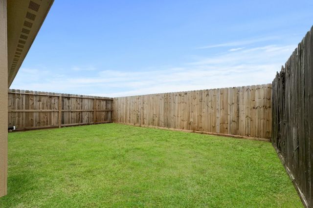 159 South Bend Circle B, Willis, TX 77378
