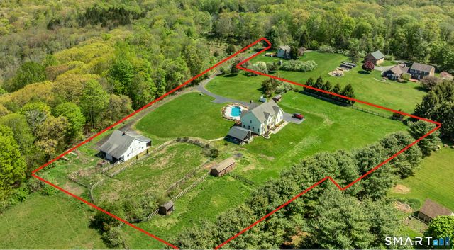94 Cooks Lane, Guilford, CT 06437