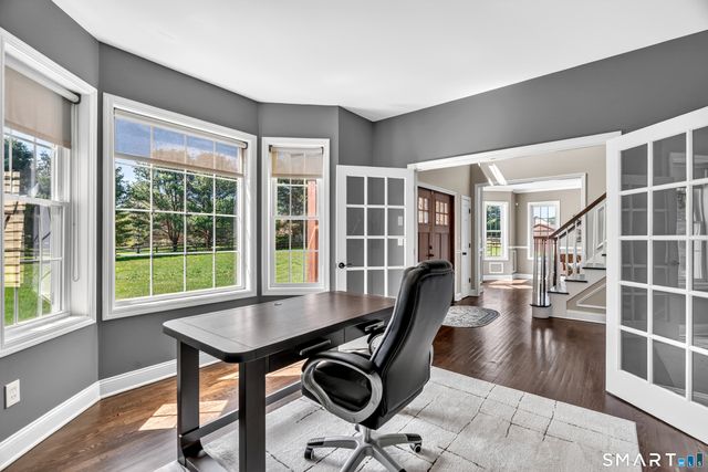 94 Cooks Lane, Guilford, CT 06437