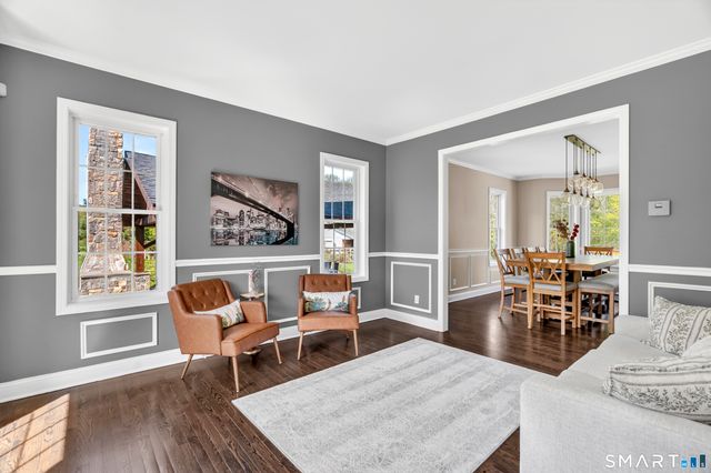 94 Cooks Lane, Guilford, CT 06437