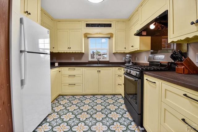 1708 Morrison Ave, Pueblo, CO 81005