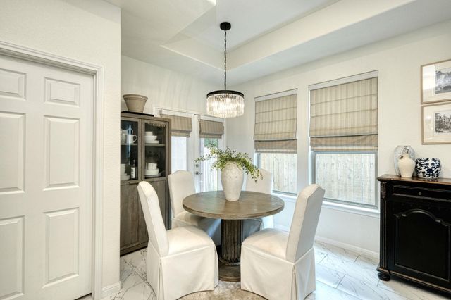 7233 Menchaca RD 10, Austin, TX 78745