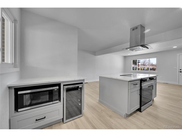 3140 S University Blvd, Denver, CO 80210