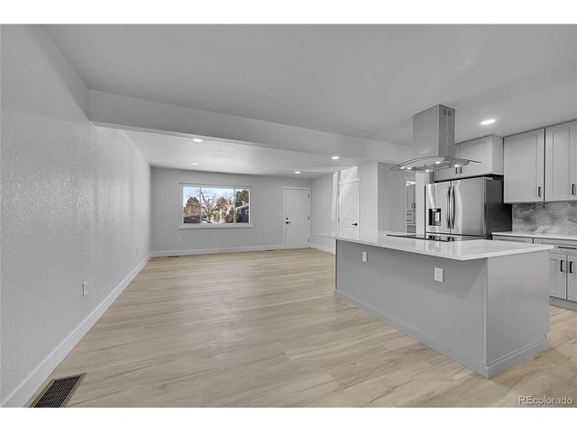 3140 S University Blvd, Denver, CO 80210