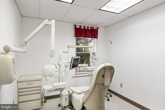 24-26 W BROAD ST, Paulsboro, NJ 08066