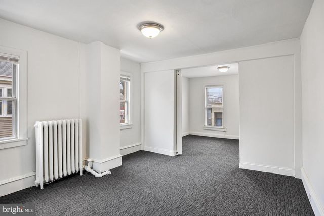 24-26 W BROAD ST, Paulsboro, NJ 08066