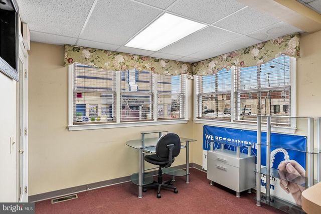 24-26 W BROAD ST, Paulsboro, NJ 08066