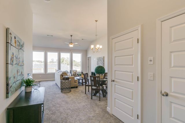 1011 Fortitude Trail 12, Chattanooga, TN 37421
