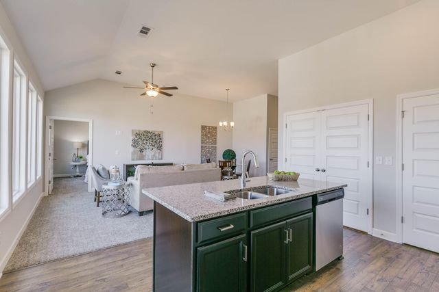 1011 Fortitude Trail 12, Chattanooga, TN 37421