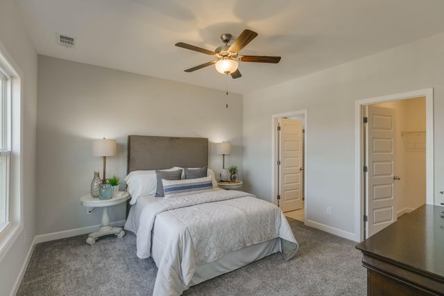 1011 Fortitude Trail 12, Chattanooga, TN 37421