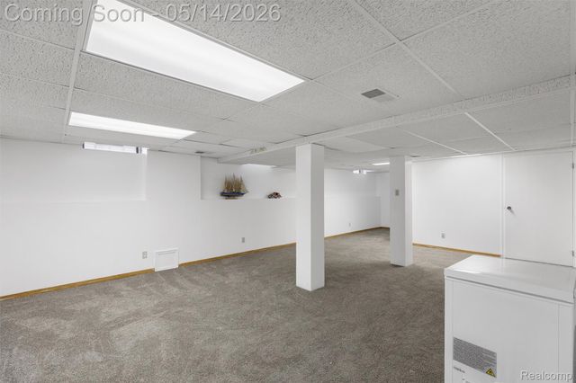 27526 Bridle Hills Drive, Farmington Hills, MI 48336