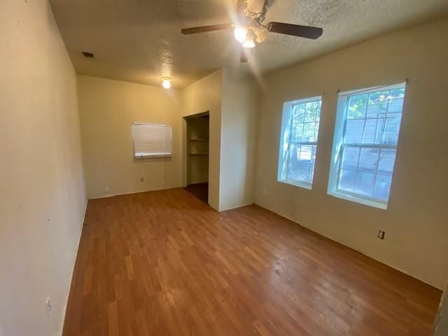 523 S Rio Grande ST, Lockhart, TX 78644