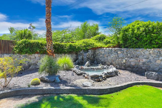 54677 Avenida Diaz, La Quinta, CA 92253
