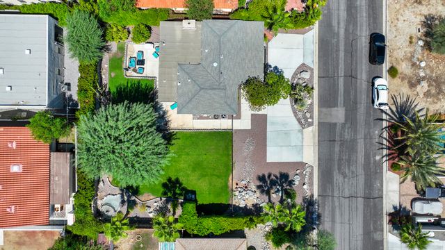 54677 Avenida Diaz, La Quinta, CA 92253