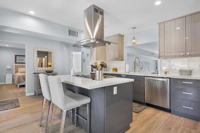 54677 Avenida Diaz, La Quinta, CA 92253