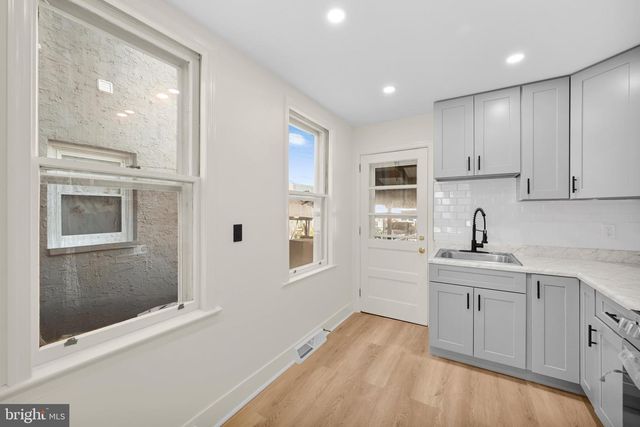 1014 MOSS ST, Reading, PA 19604