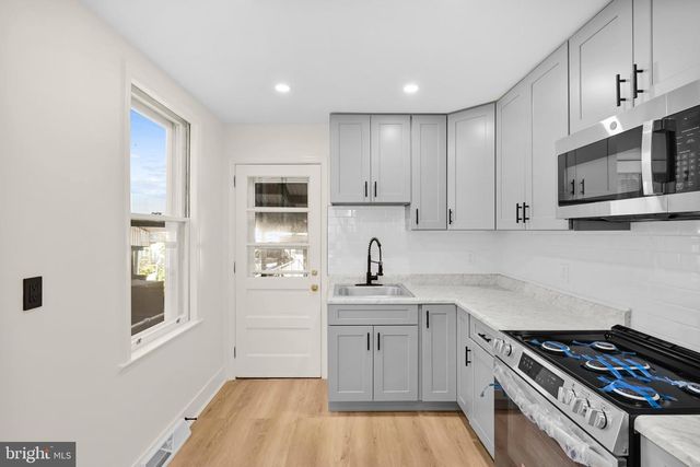 1014 MOSS ST, Reading, PA 19604