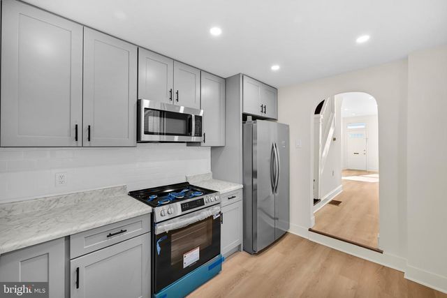 1014 MOSS ST, Reading, PA 19604