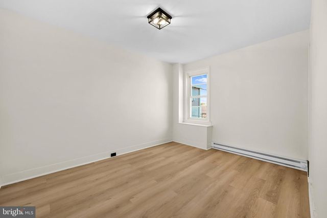 1014 MOSS ST, Reading, PA 19604