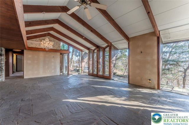 115 Marruth Avenue, Forks Twp, PA 18040