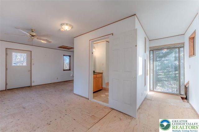 115 Marruth Avenue, Forks Twp, PA 18040