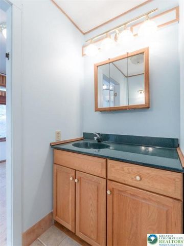 115 Marruth Avenue, Forks Twp, PA 18040