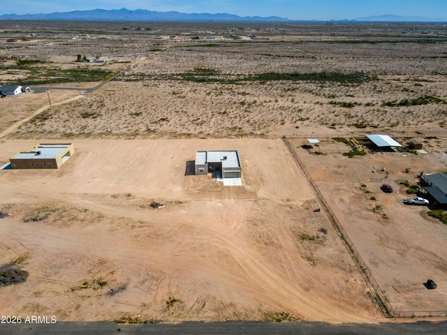 5473 N 382nd Lane, Tonopah, AZ 85354