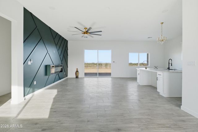 5473 N 382nd Lane, Tonopah, AZ 85354