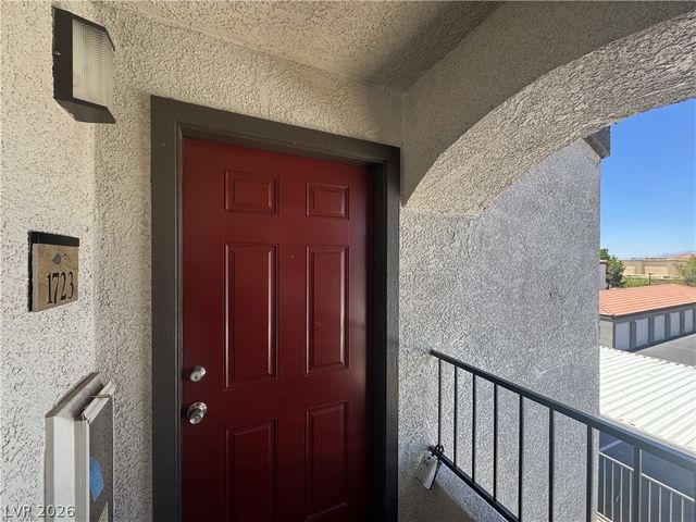 950 Seven Hills Drive 1723, Henderson, NV 89052