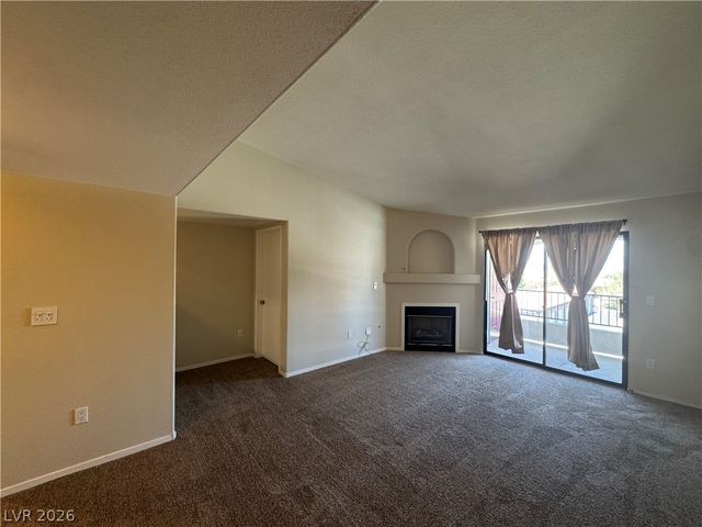 950 Seven Hills Drive 1723, Henderson, NV 89052