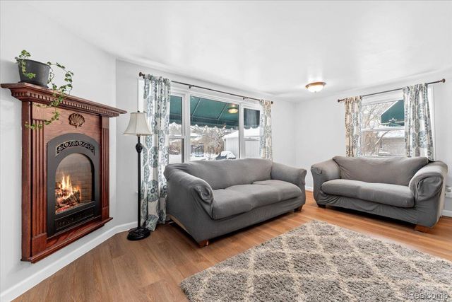 2430 Chelsea Street, Trenton, MI 48183