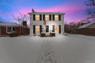 2430 Chelsea Street, Trenton, MI 48183