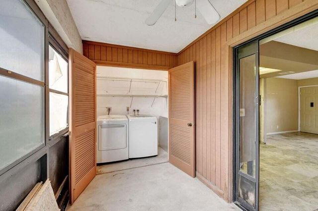 4489 Oak Terrace Drive, Greenacres, FL 33463