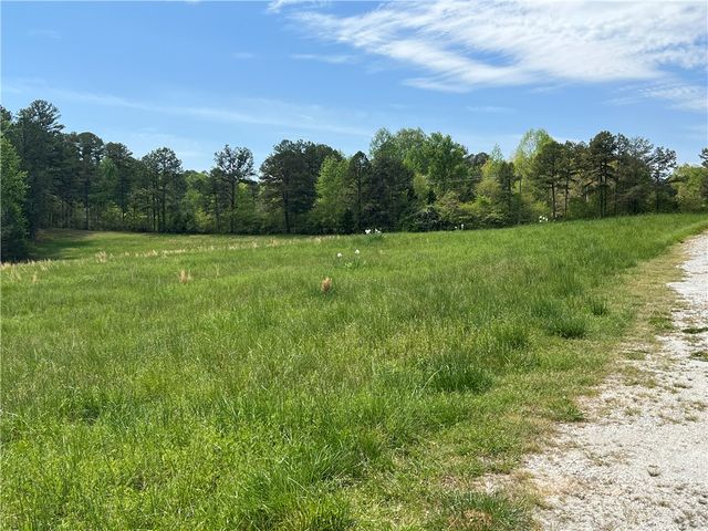 665 Oconee Creek Road, Walhalla, SC 29691