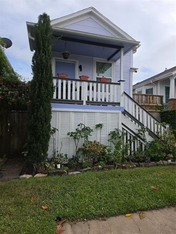 1203 Avenue L, Galveston, TX 77550