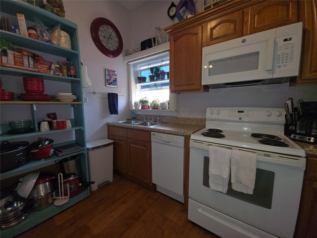 1203 Avenue L, Galveston, TX 77550