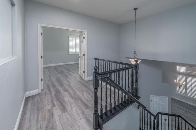 2800 Olympus Ct, Modesto, CA 95356